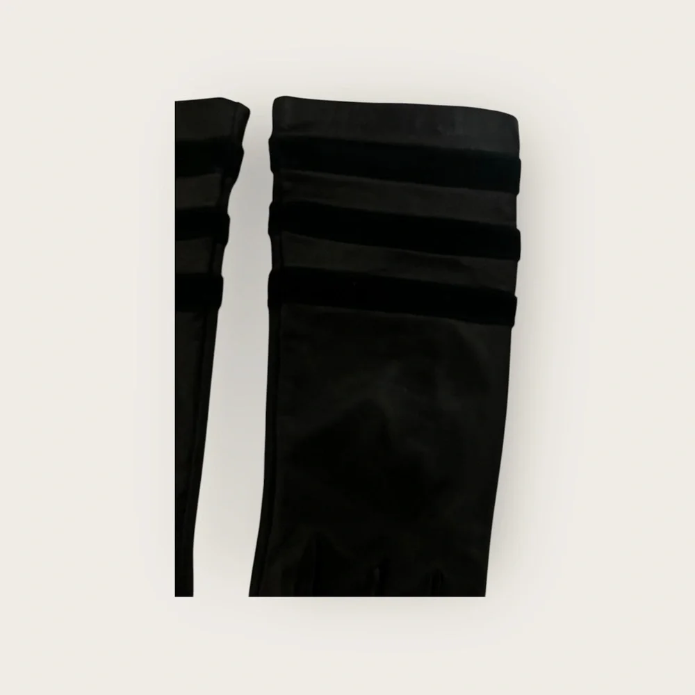 Altare  Genuine Leather Gloves Women's Size L Black